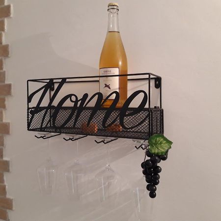 סולמונה In Vino Veritas מראה חיצוני תמונה
